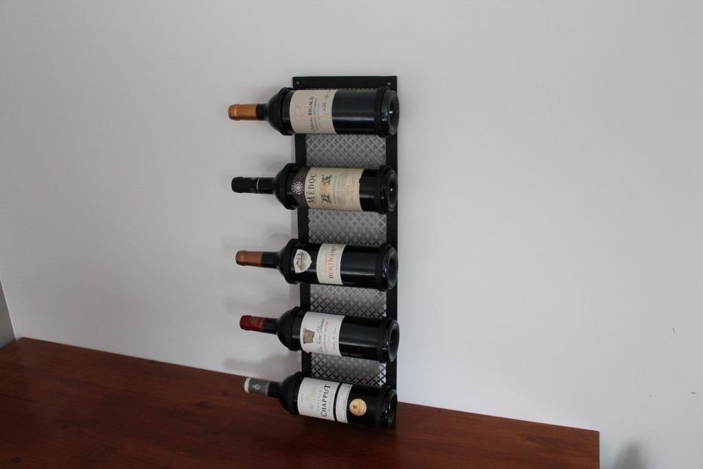 Range bouteilles métal, création artisanale par Béarn Métal Design
