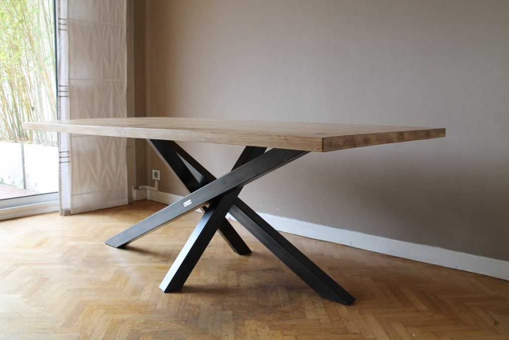 Table à manger pied mikado fin Béarn Métal Design