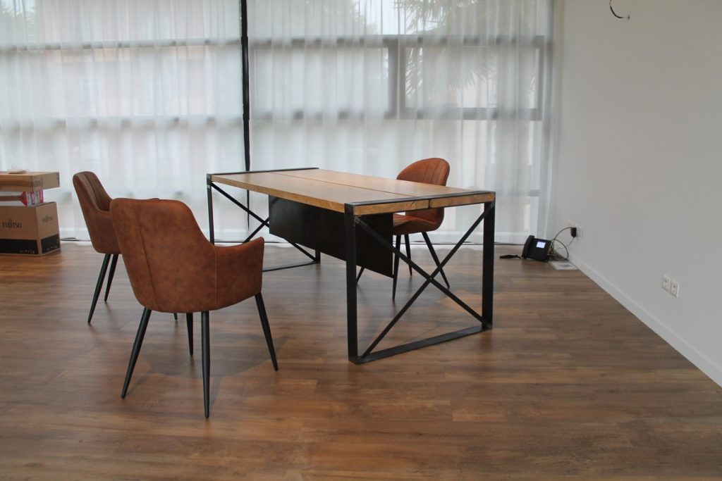 Table bureau bois/métal, finition moderne Béarn Métal Design