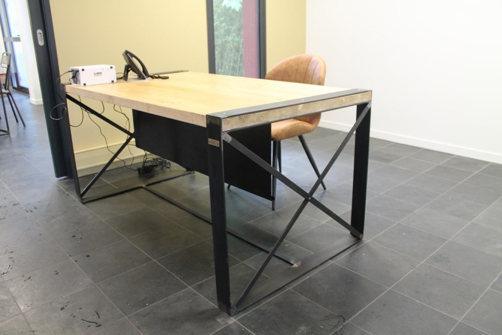 Table bureau bois/métal, finition moderne Béarn Métal Design