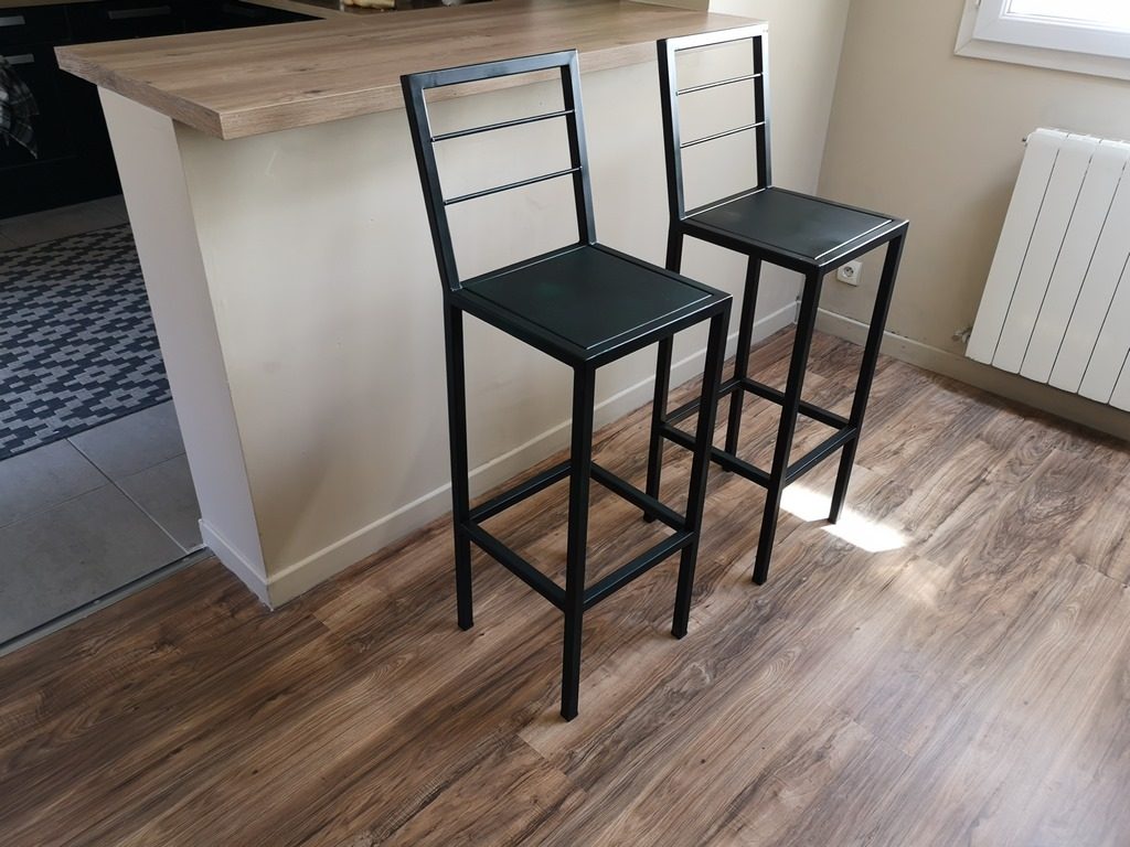 Tabouret bar full métal avec dossier, création sur mesure Béarn Métal Design