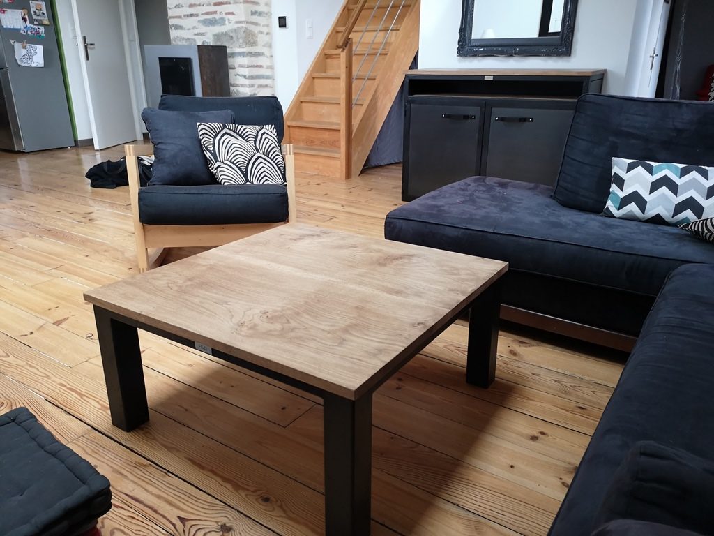 table basse bois/métal carrée par Béarn Métal Design