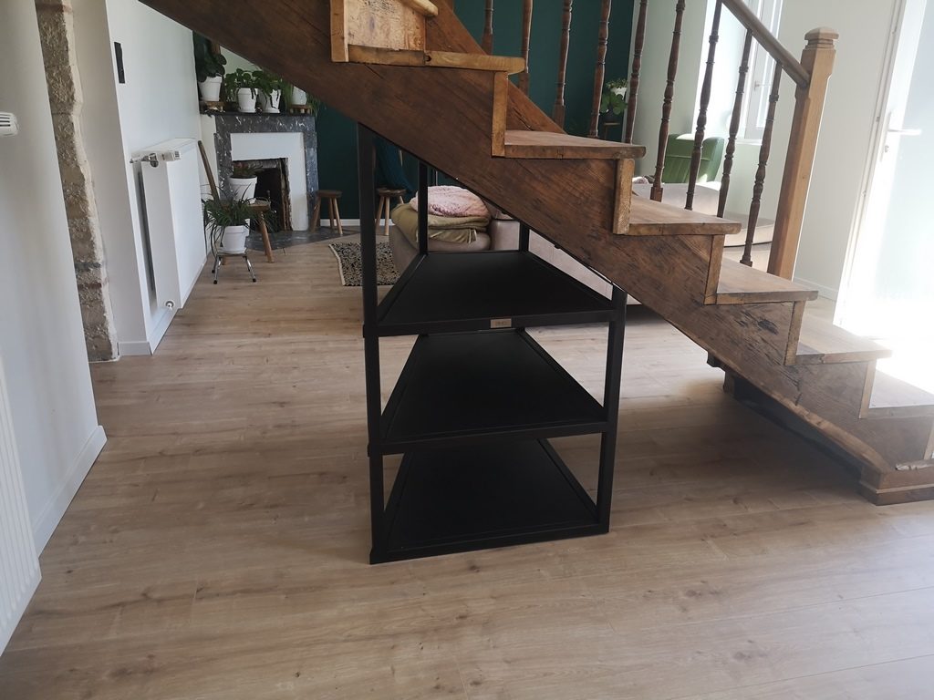 Meuble sous escalier métal effet indus Béarn Métal Design