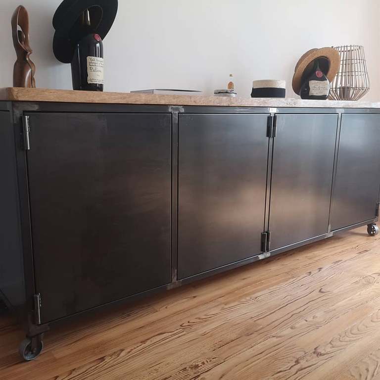 Buffet bois/métal finition brute par Béarn Métal Design
