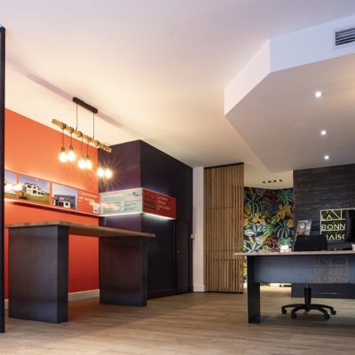 Agencement bois/métal La Bonne Maison Béarn Métal Design