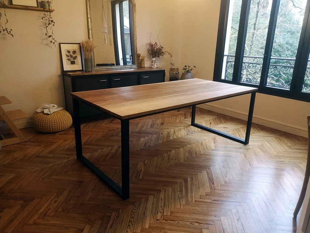 Table à rallonge 50cm, bois/métal style industriel par Béarn Métal Design