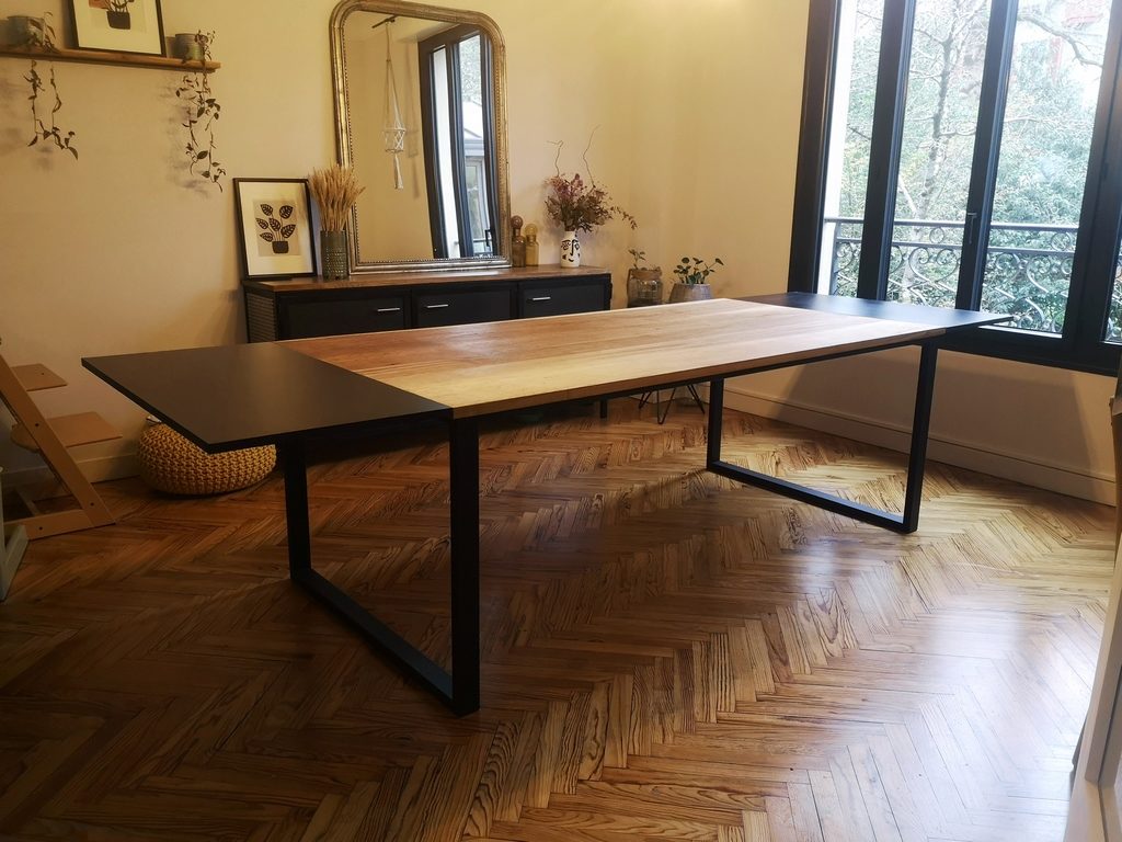 Table à rallonge 50cm, bois/métal style industriel par Béarn Métal Design