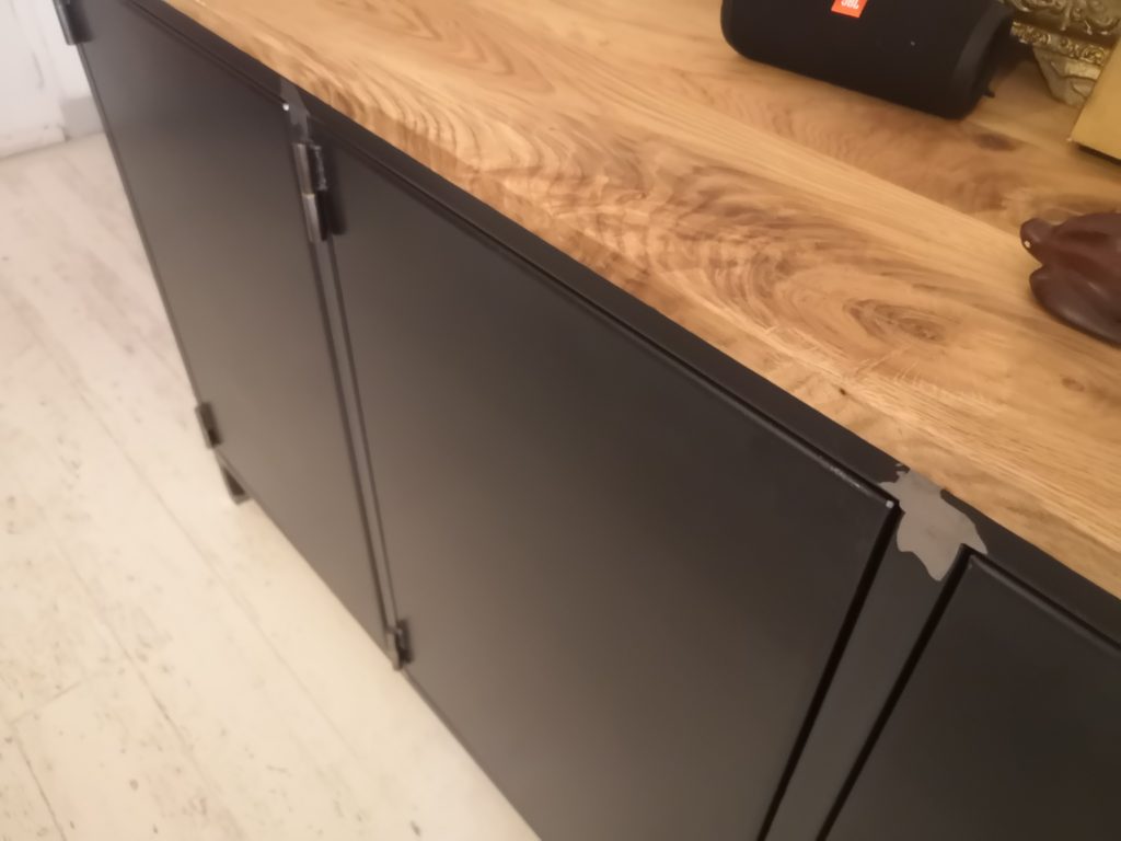 Buffet bois/métal par Béarn Métal Design