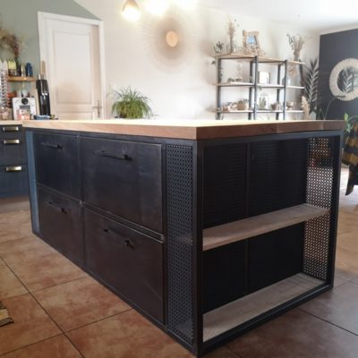 îlot de cuisine bois/métal sur mesure par Béarn Métal Design