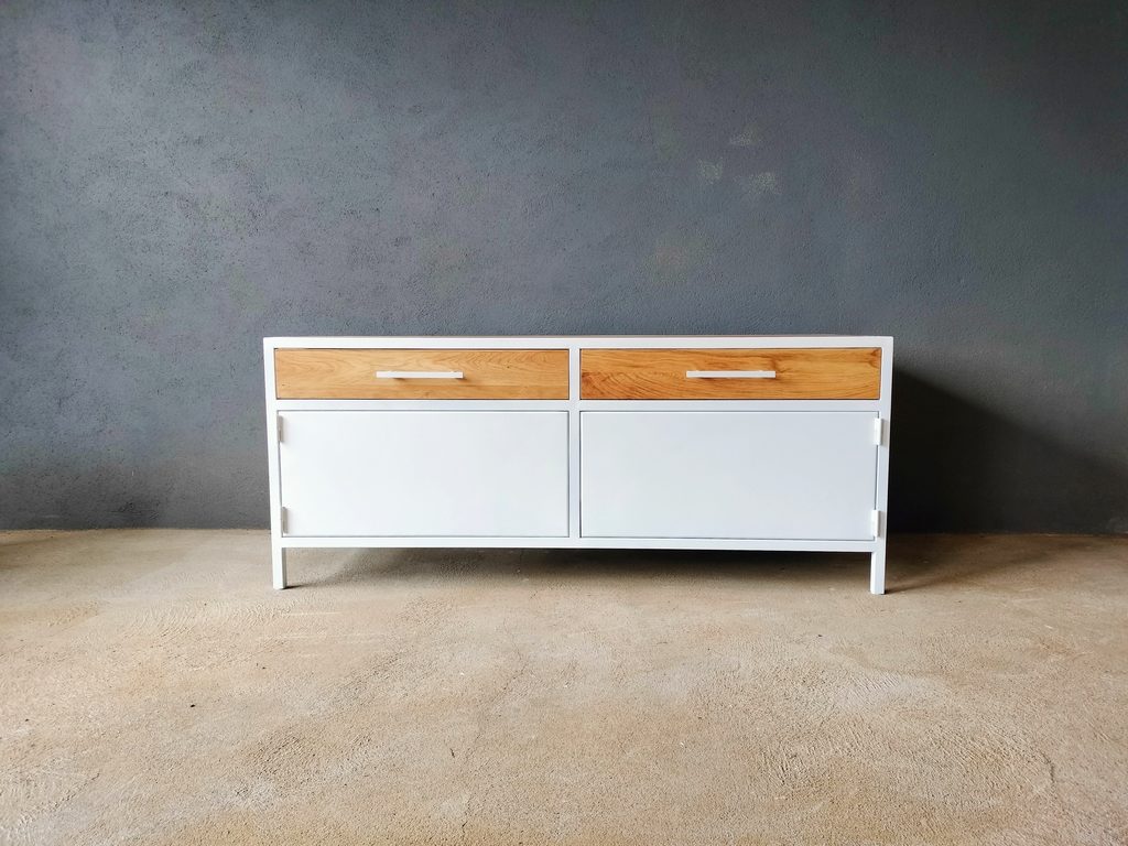 Meuble TV bois métal peint blanc époxy par Béarn Métal Design