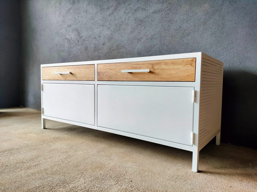 Meuble TV bois métal peint blanc époxy par Béarn Métal Design