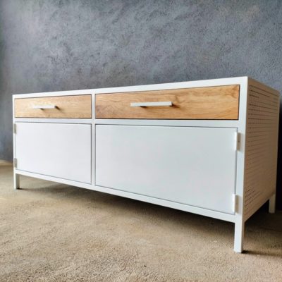Meuble TV bois métal peint blanc époxy par Béarn Métal Design